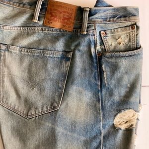 Levi’s 501 jeans